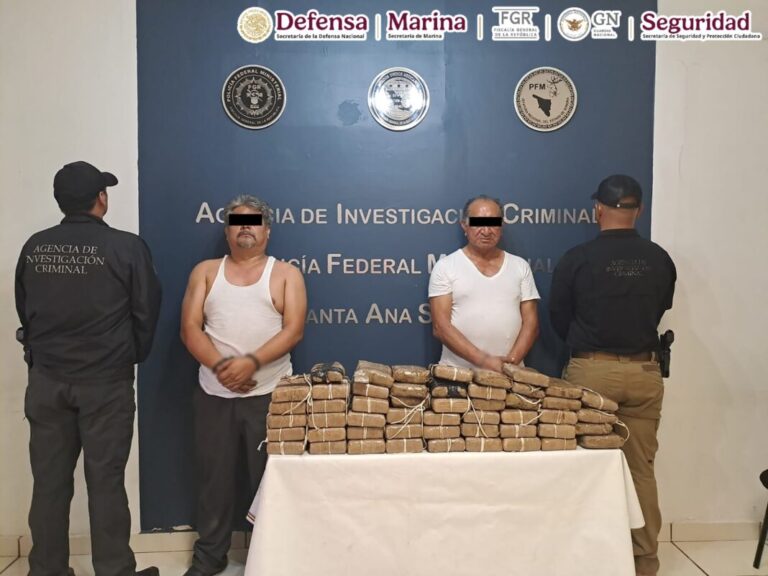Detienen en Sonora a 2 hombres que transportaban cerca de 50 kilos de heroína