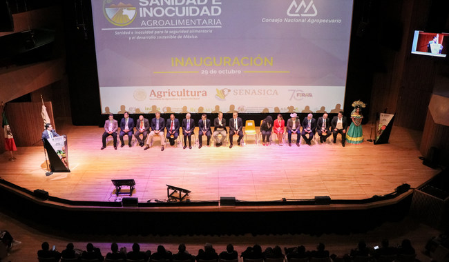 Llama Senasica al sector privado a invertir en sanidad e inocuidad para evitar riesgos sanitarios / Por Alicia Valverde