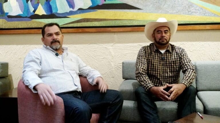 Diputados y senadores deben desechar propuesta de aumentar impuestos a cigarros: Productores de tabaco