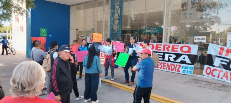 Corrupción cubana en el Instituto Del Deporte de Querétaro.