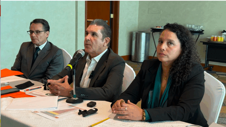 Sólo una tercera parte de los estados en México tienen una nueva Ley de Transparencia y Acceso a la Información / Por Diana Domínguez