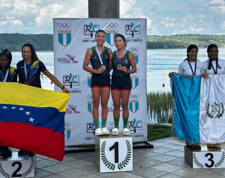 Galardonan a los mejores deportistas de la UNAM