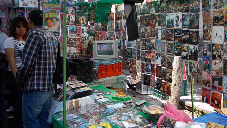 Impulsan estrategia transversal contra el comercio ilícito