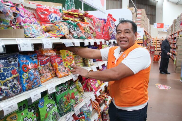 Puebla reduce pobreza laboral y consolida recuperación económica