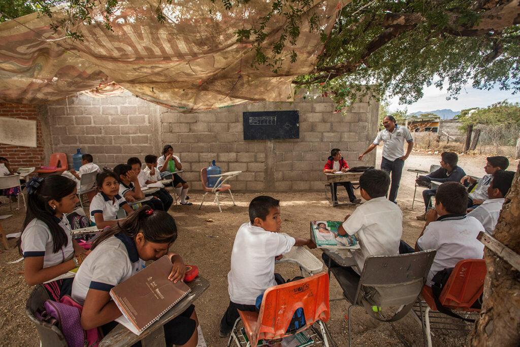escuela-en-oaxaca-1024x683-1