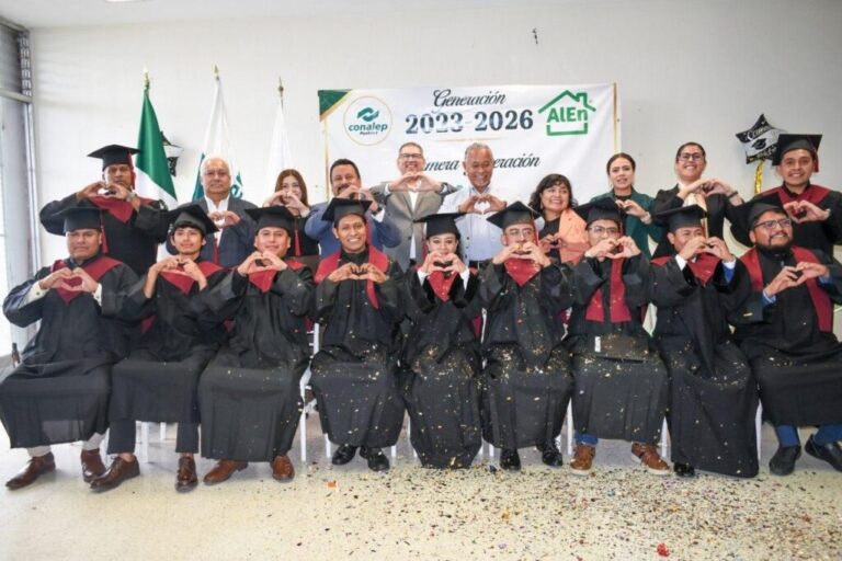 Reconocen desempeño académico de estudiantes Conalep Puebla