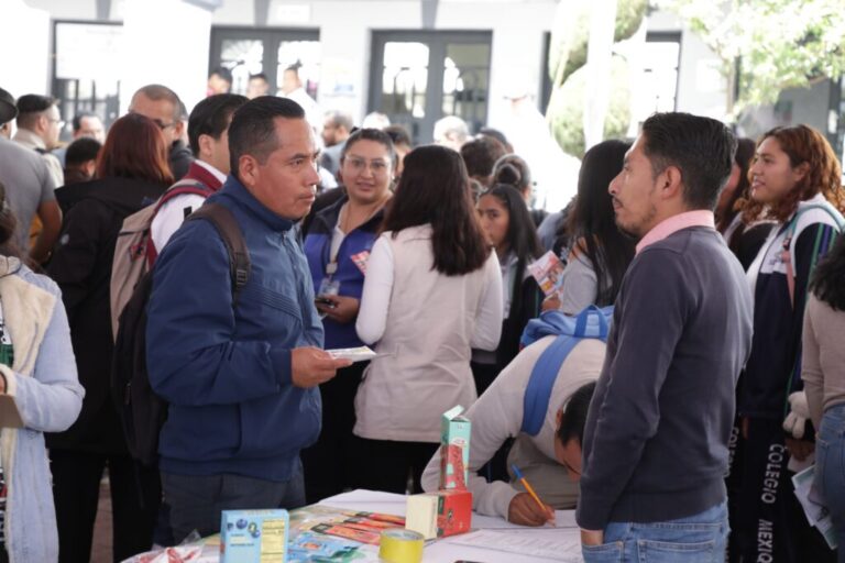 Realizan Feria de Empleo en Ixtlahuaca con más de 400 vacantes
